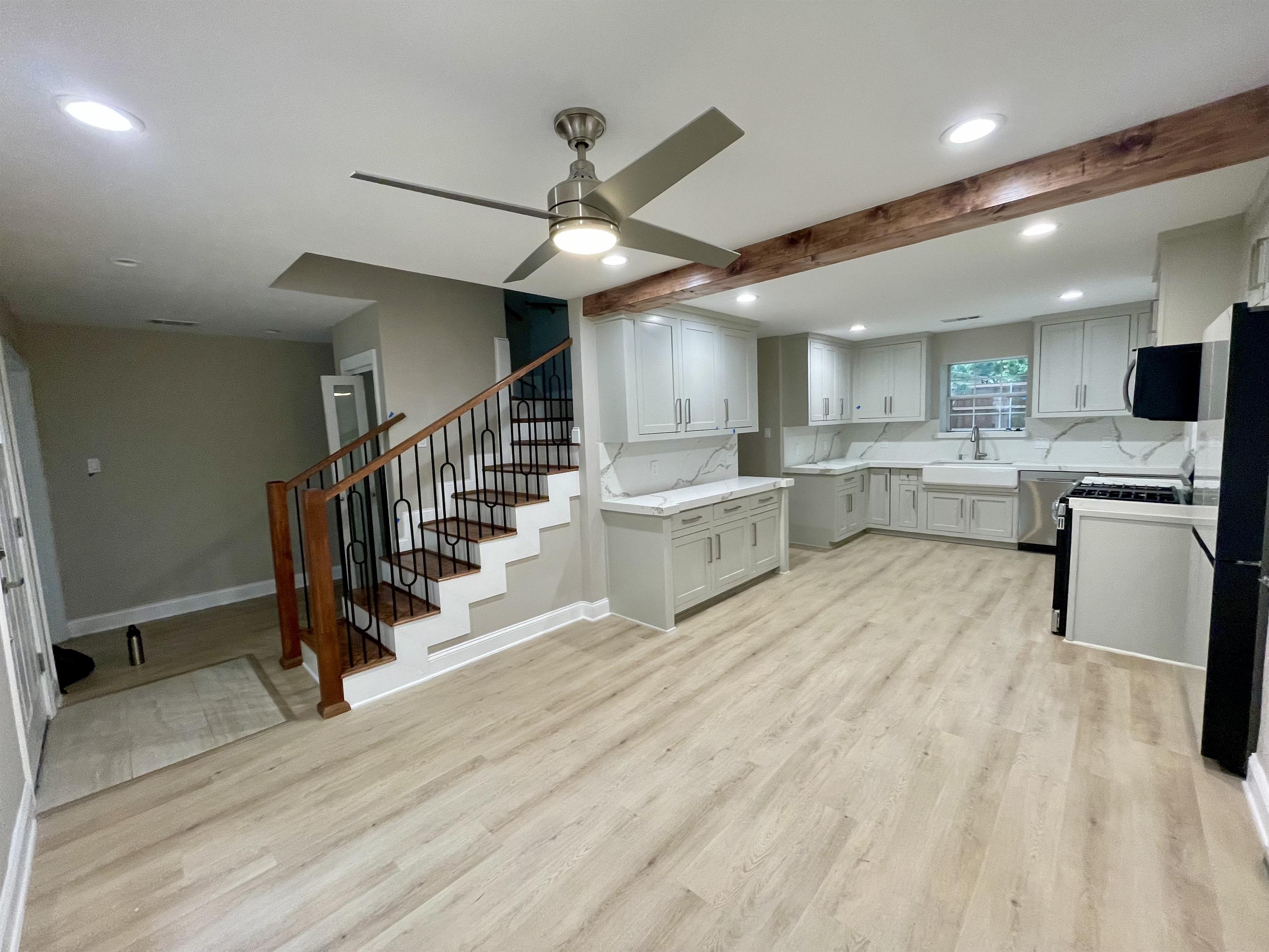 1433 Pickwick Lane
